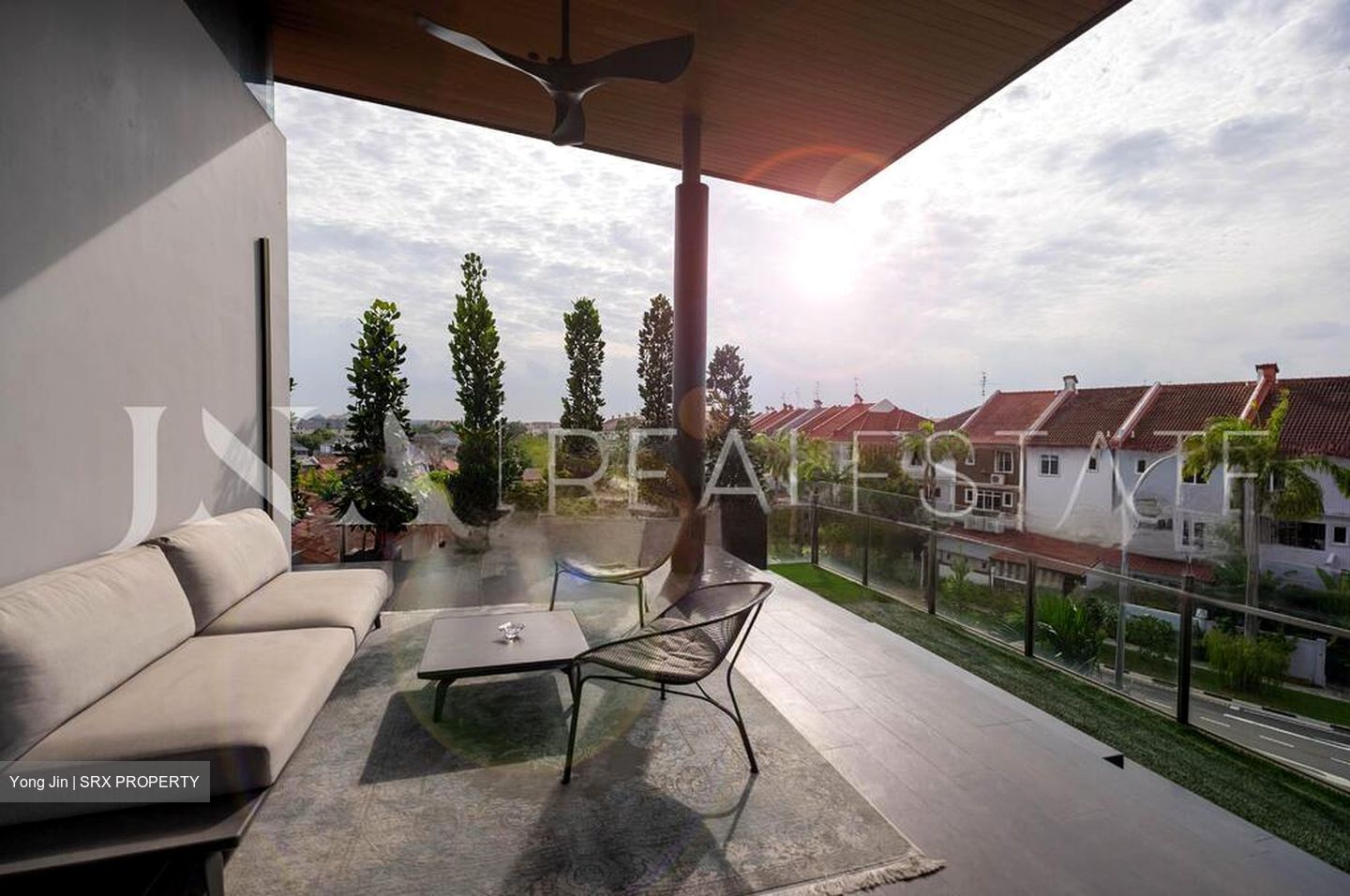 Airport Boulevard (D17), Detached #484050971